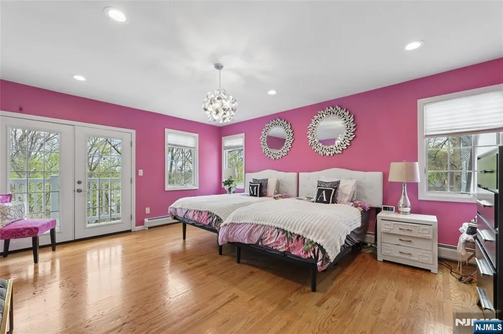 86 Crescent Avenue Passaic, NJ 07055