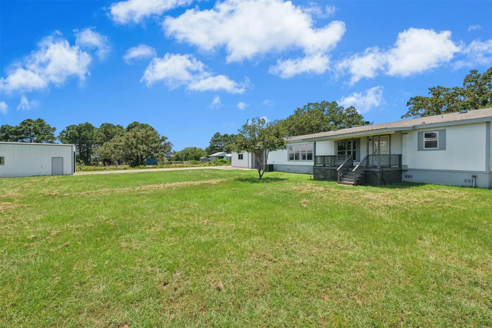 255 Rosanky Cattle Co Road Rosanky, TX 78953