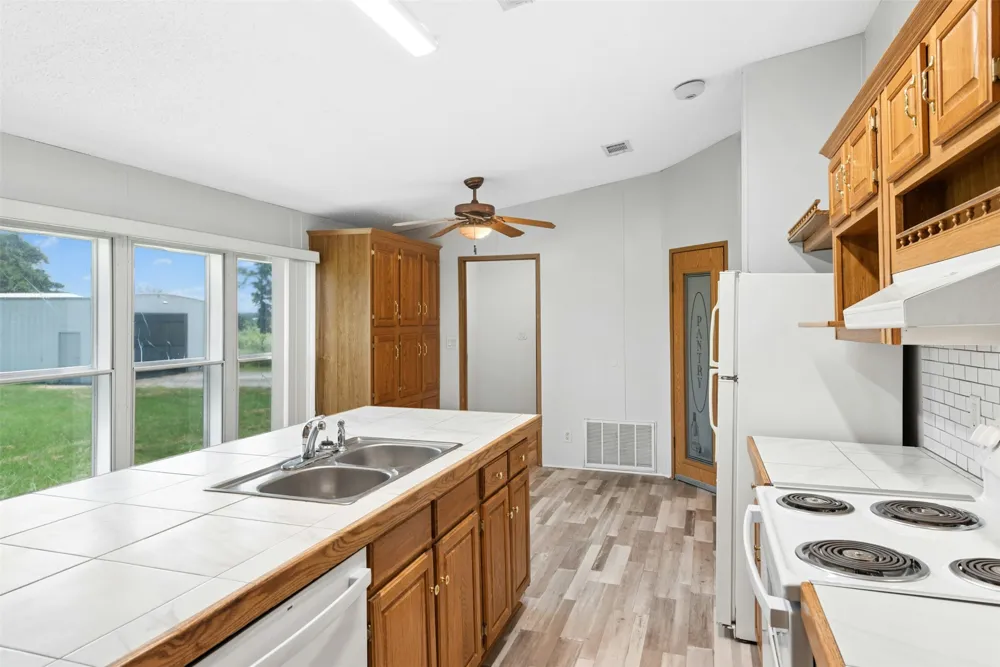 255 Rosanky Cattle Co Road Rosanky, TX 78953