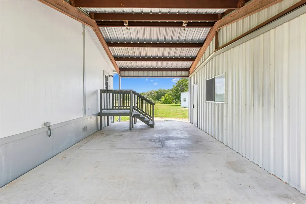 255 Rosanky Cattle Co Road Rosanky, TX 78953
