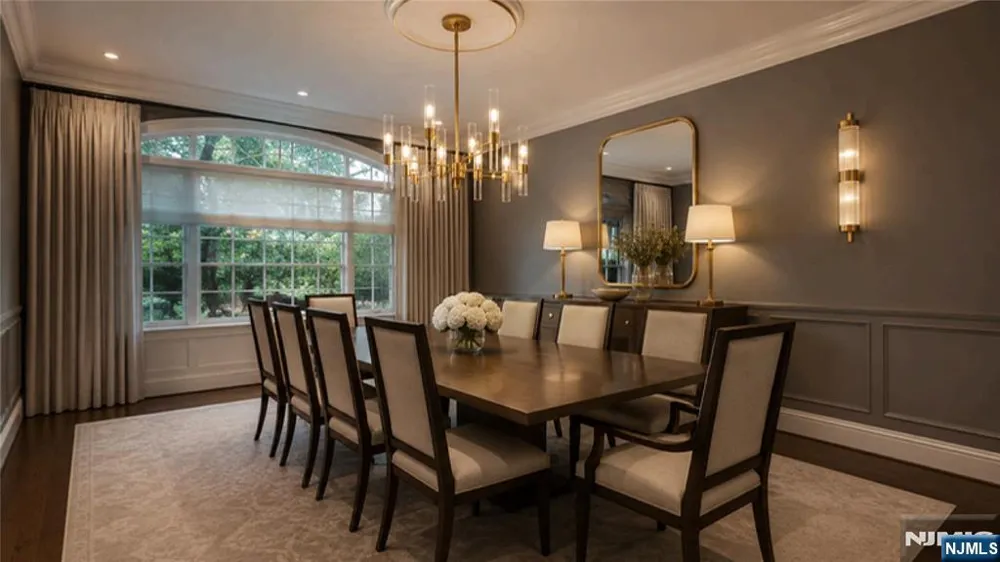 86 Fox Hedge Road Saddle River, NJ 07458
