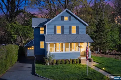 36 Hines Avenue