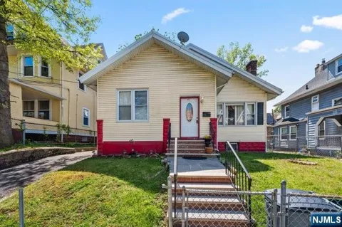 44 Scheerer Avenue