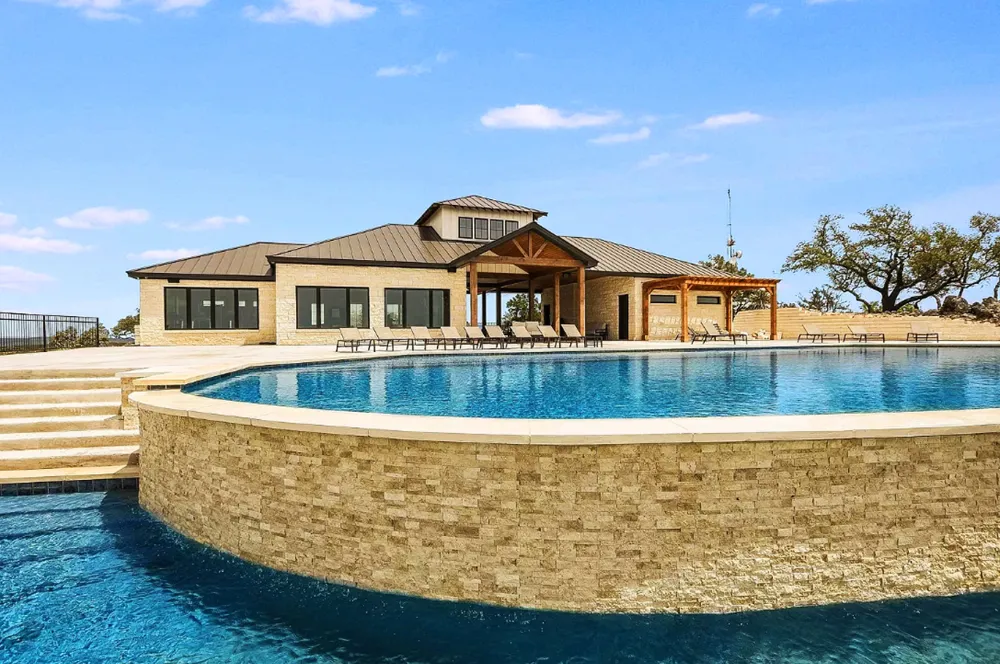 184 Whiterock Trail Kingsland, TX 78639