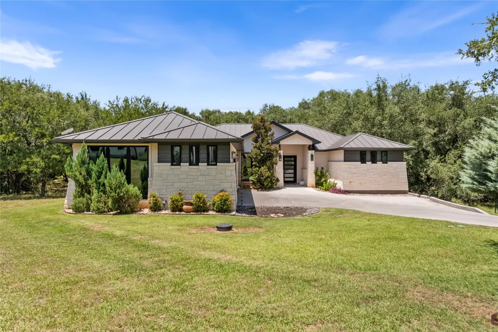 118 Brandywine Horseshoe Bay, TX 78657