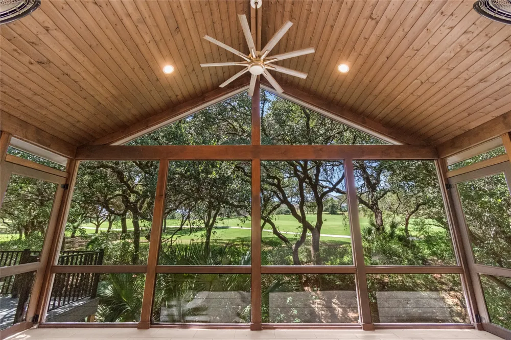 118 Brandywine Horseshoe Bay, TX 78657