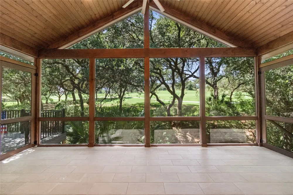 118 Brandywine Horseshoe Bay, TX 78657