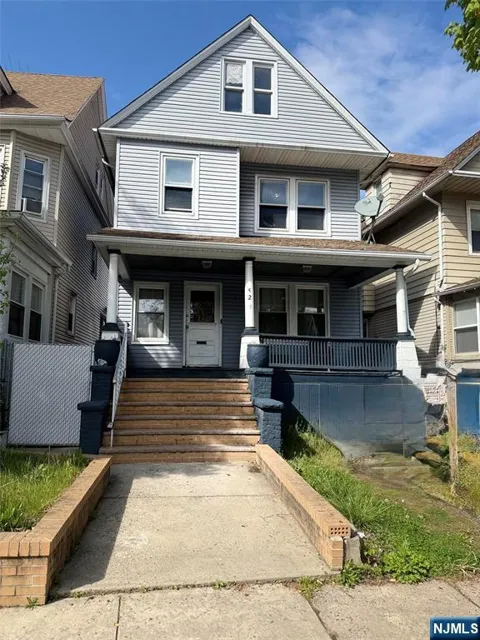 52 Clifford Street
