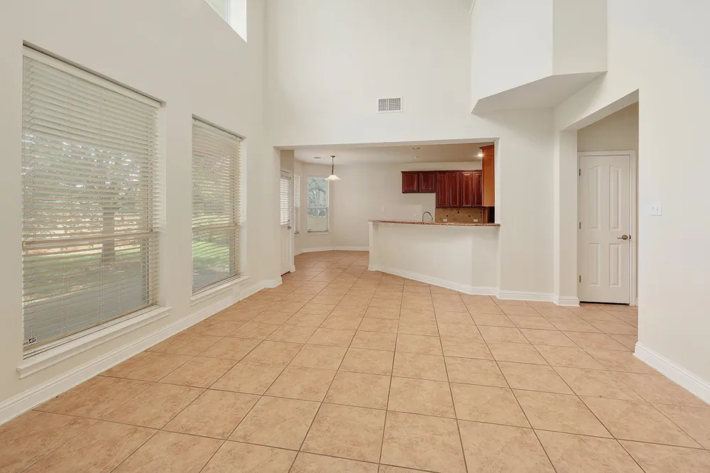 11904 Quassia Drive Austin, TX 78739