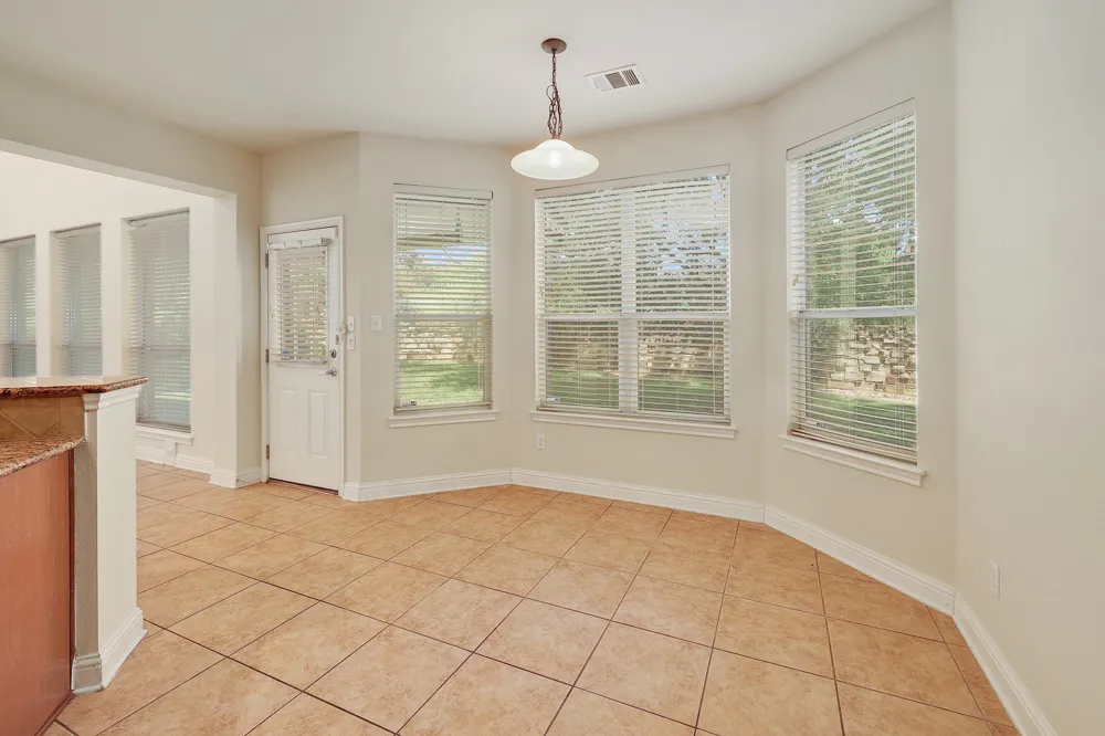 11904 Quassia Drive Austin, TX 78739