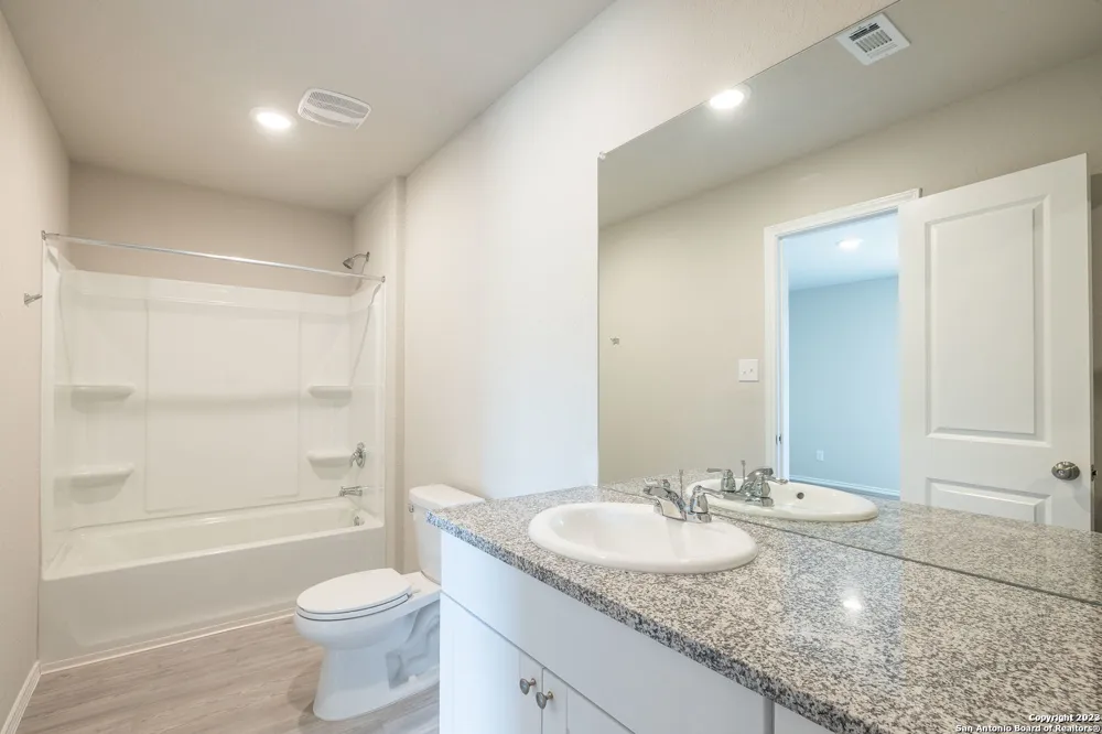 2614 PECHORA PIPIT New Braunfels, TX 78130