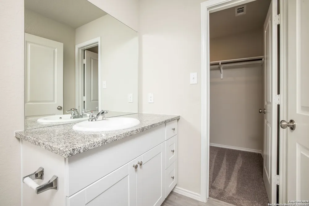 2614 PECHORA PIPIT New Braunfels, TX 78130