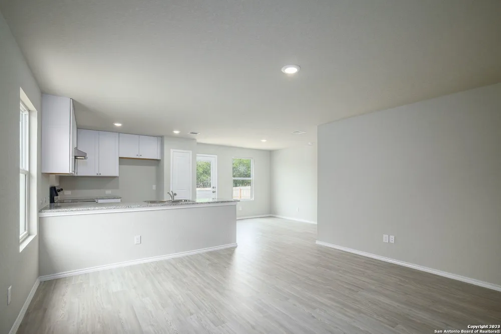 2614 PECHORA PIPIT New Braunfels, TX 78130