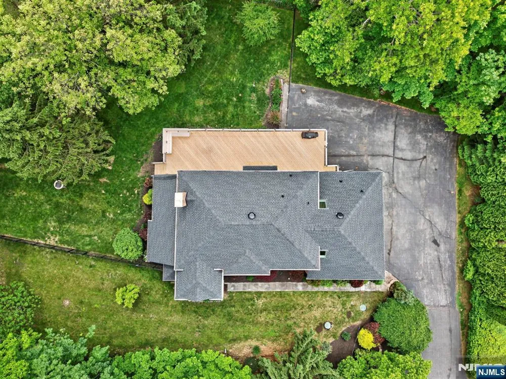 5110 Berkshire Valley Road Jefferson Township, NJ 07438