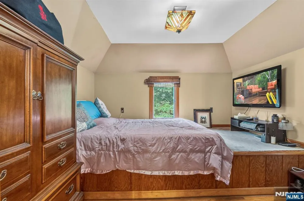 5110 Berkshire Valley Road Jefferson Township, NJ 07438