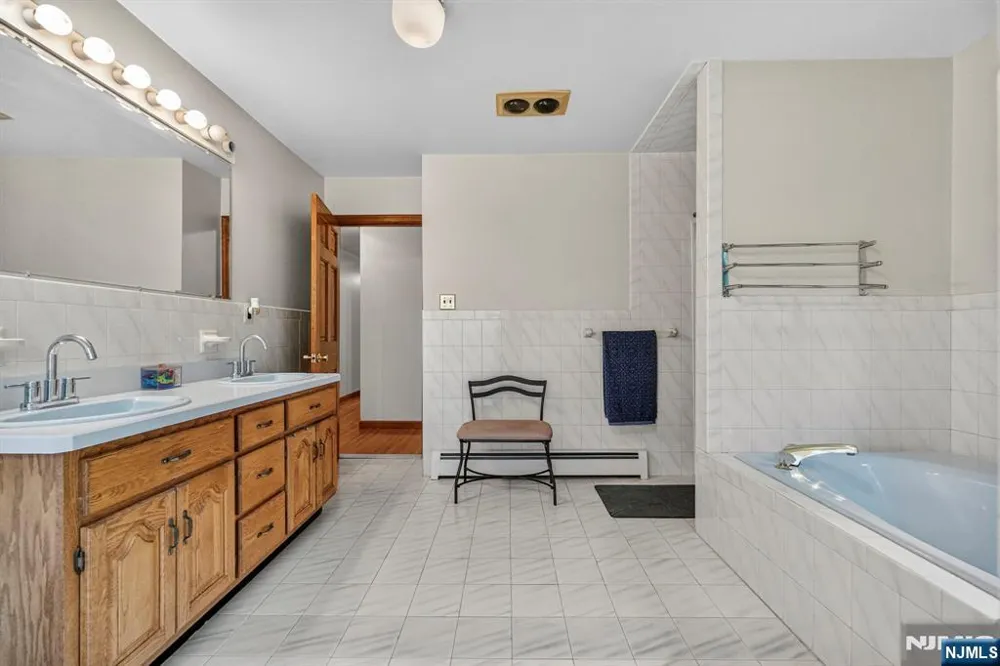 5110 Berkshire Valley Road Jefferson Township, NJ 07438