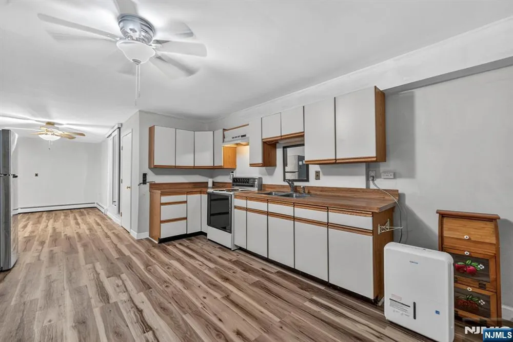5110 Berkshire Valley Road Jefferson Township, NJ 07438