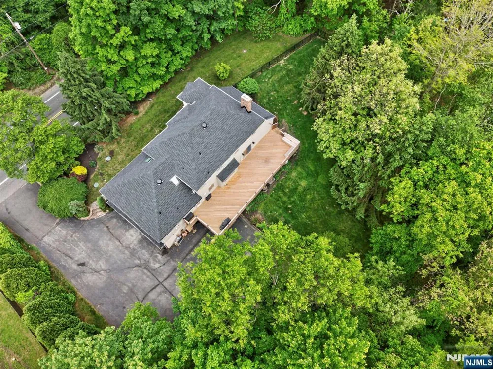 5110 Berkshire Valley Road Jefferson Township, NJ 07438