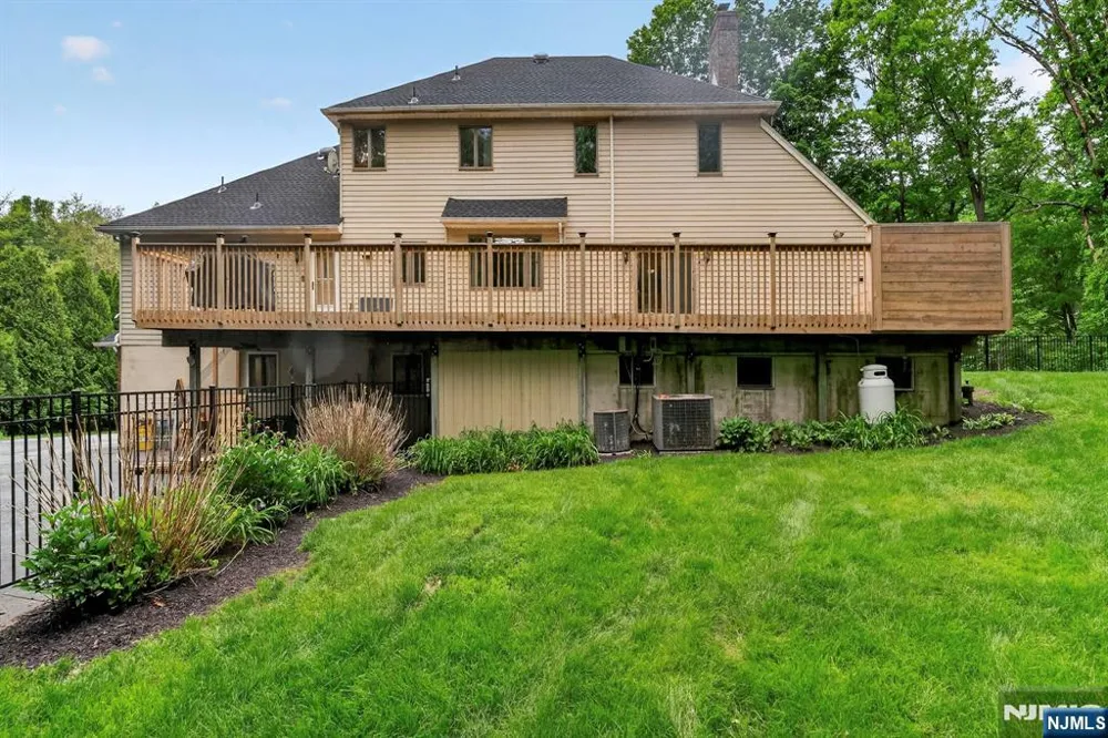 5110 Berkshire Valley Road Jefferson Township, NJ 07438