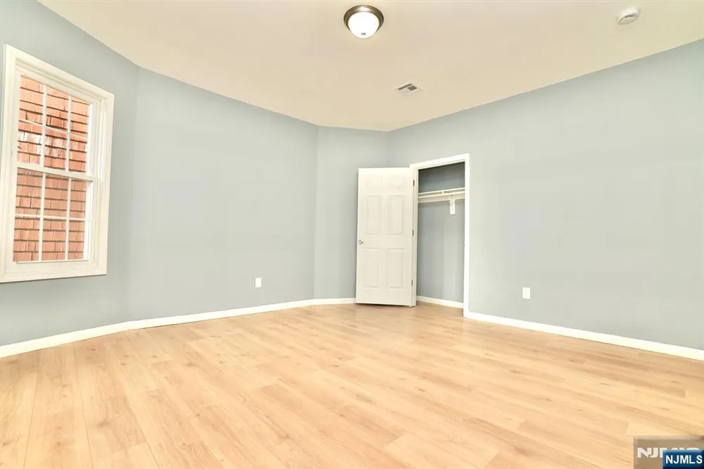 678 Highland Avenue Newark, NJ 07104