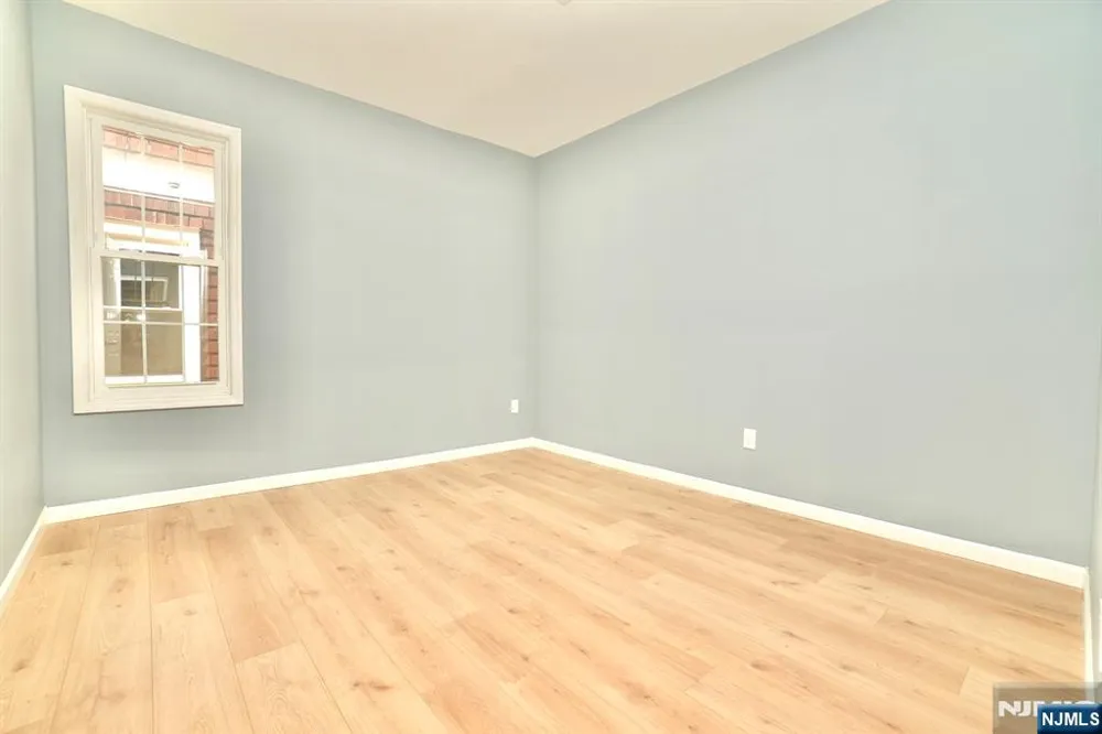 678 Highland Avenue Newark, NJ 07104