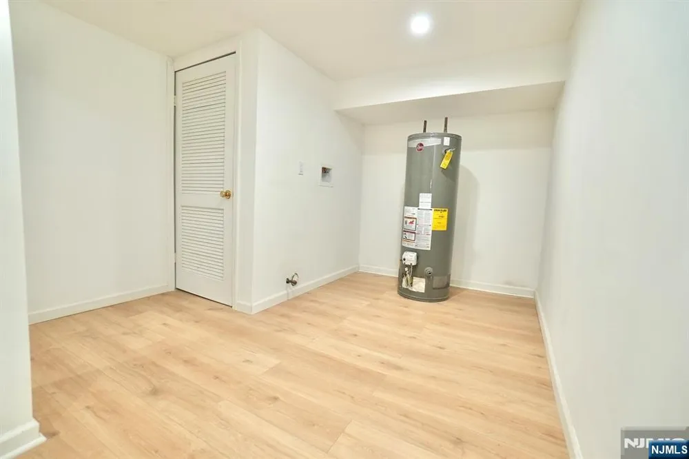 678 Highland Avenue Newark, NJ 07104
