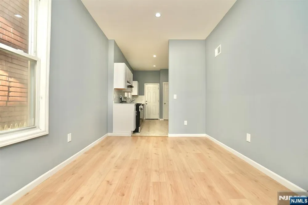 678 Highland Avenue Newark, NJ 07104