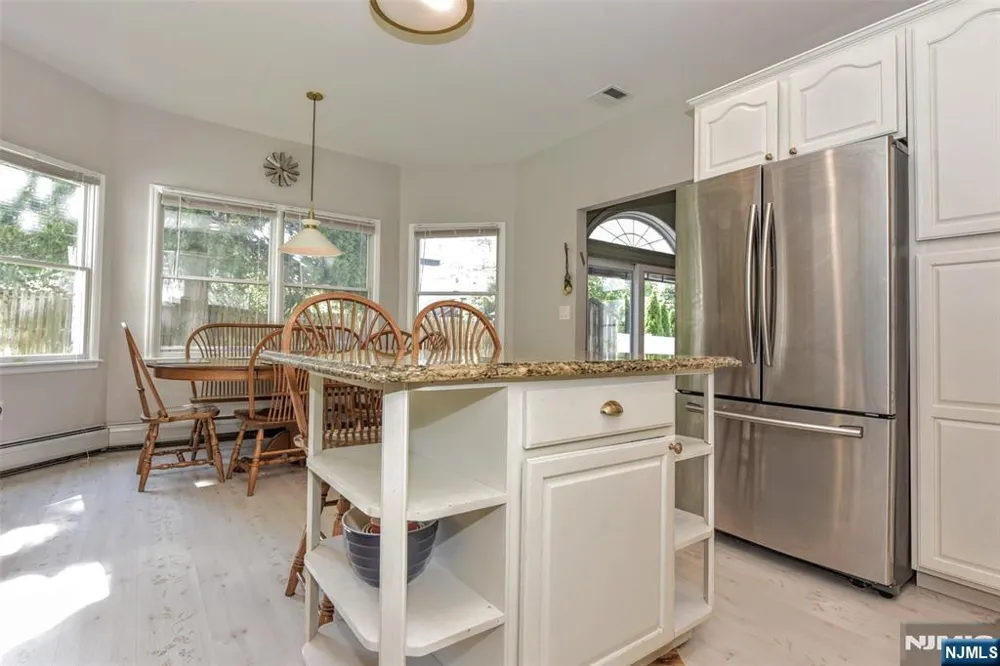 540 Burlington Street Paramus, NJ 07652