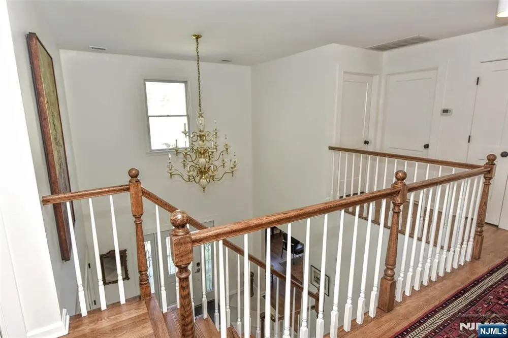 540 Burlington Street Paramus, NJ 07652