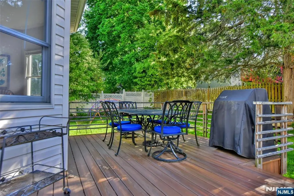 540 Burlington Street Paramus, NJ 07652