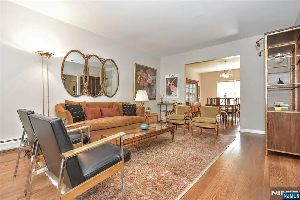 540 Burlington Street Paramus, NJ 07652