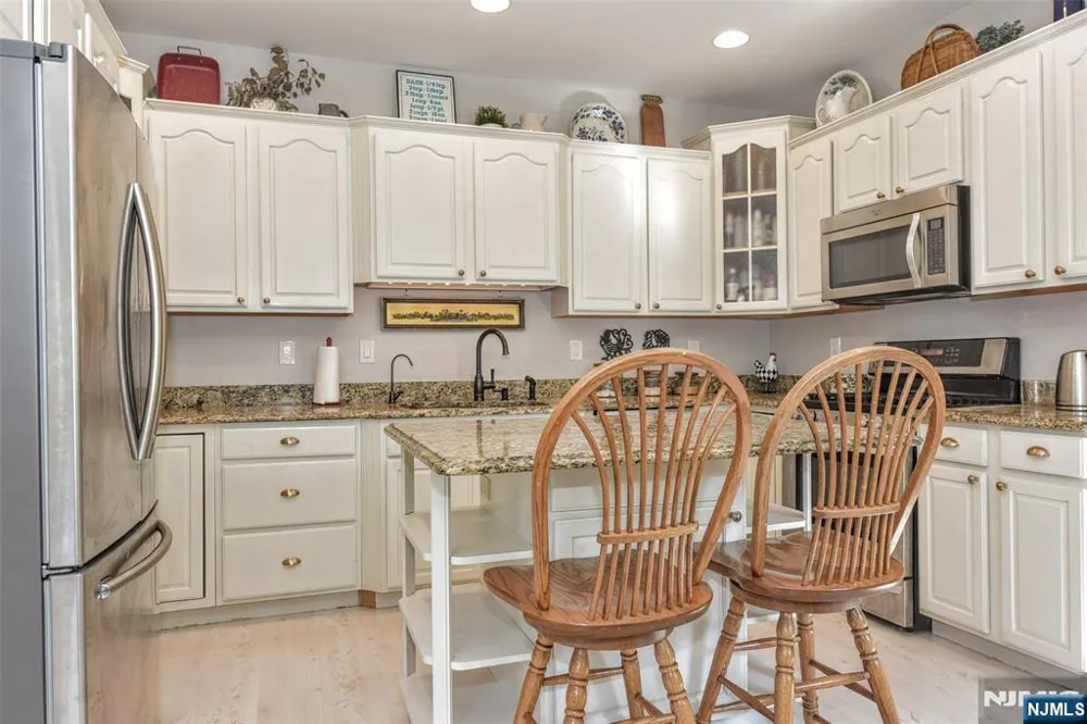 540 Burlington Street Paramus, NJ 07652