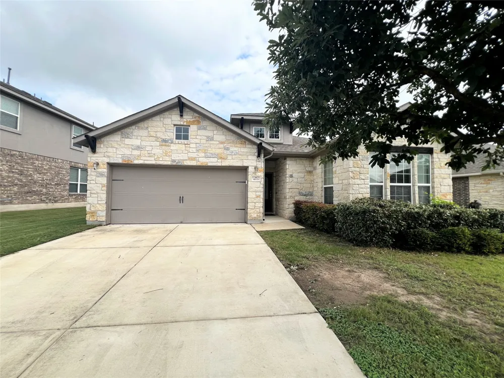 613 Palmilla Street Leander, TX 78641