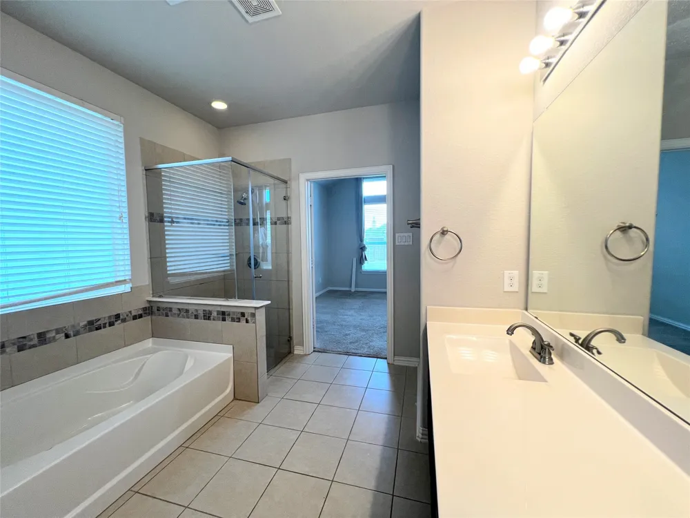 613 Palmilla Street Leander, TX 78641