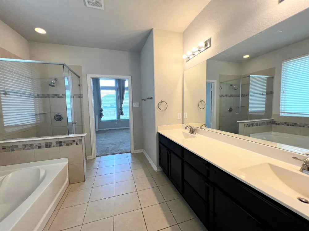 613 Palmilla Street Leander, TX 78641