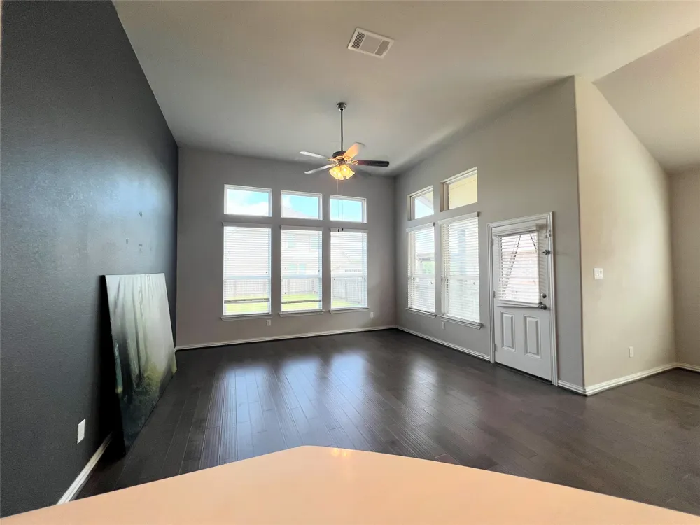 613 Palmilla Street Leander, TX 78641