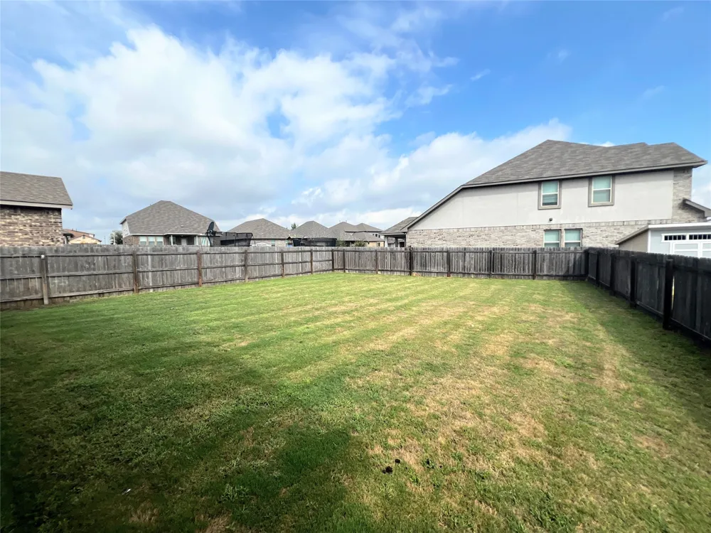 613 Palmilla Street Leander, TX 78641