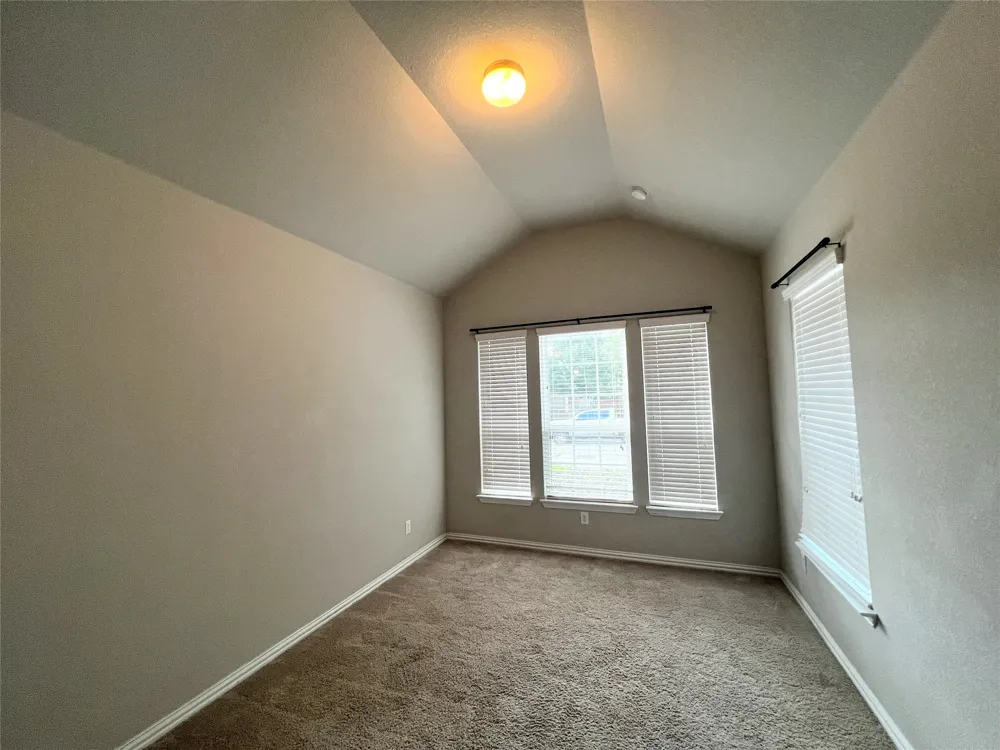 613 Palmilla Street Leander, TX 78641