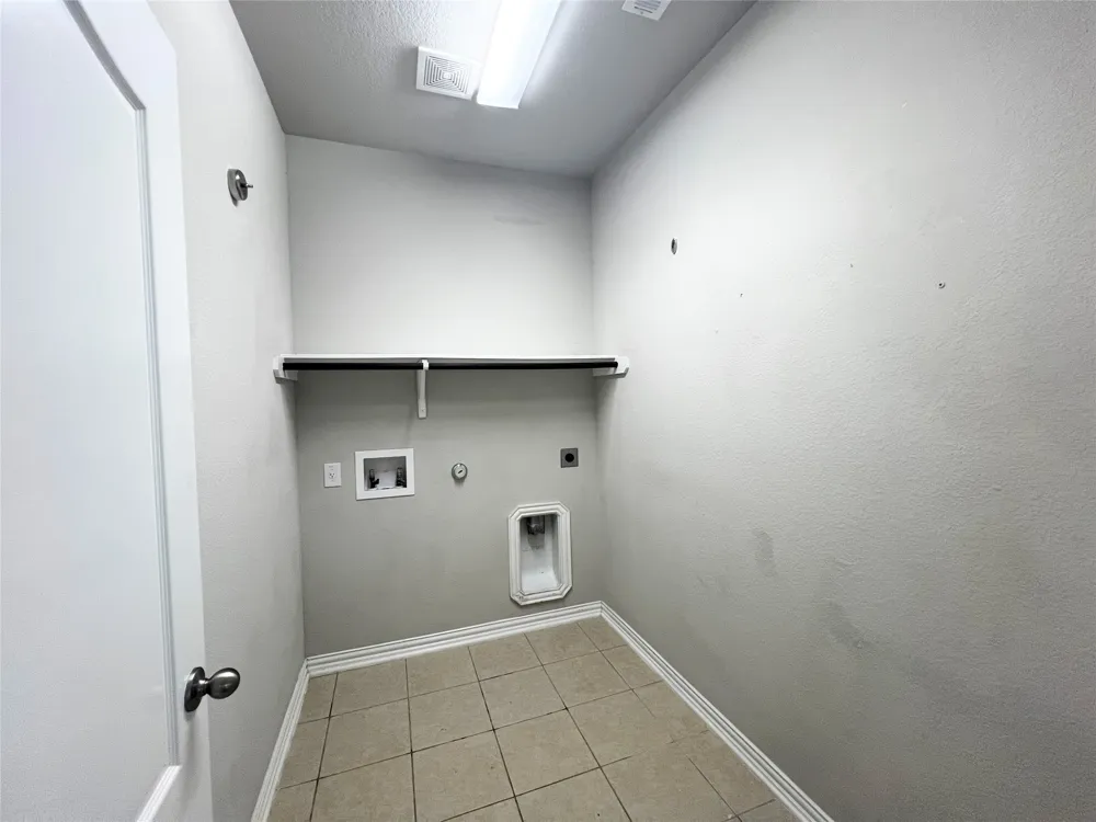 613 Palmilla Street Leander, TX 78641