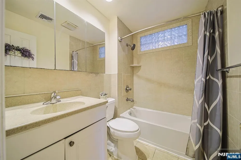 18 Carter Street Norwood, NJ 07648