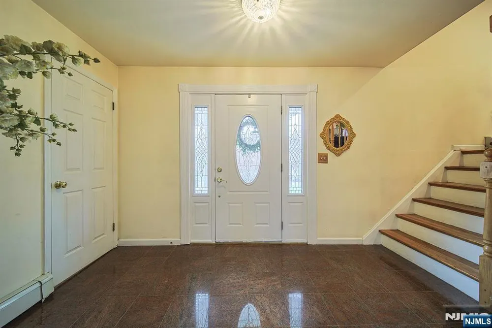 18 Carter Street Norwood, NJ 07648