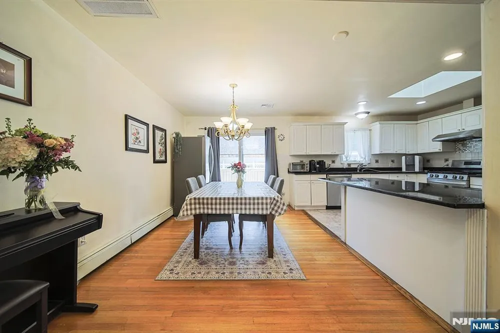 18 Carter Street Norwood, NJ 07648