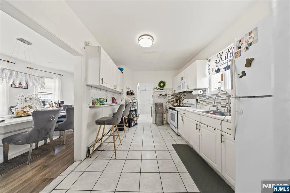 14-16 Dey Street Paterson, NJ 07503