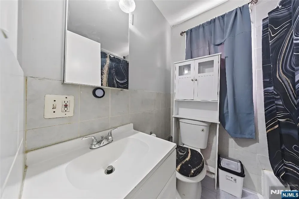 14-16 Dey Street Paterson, NJ 07503