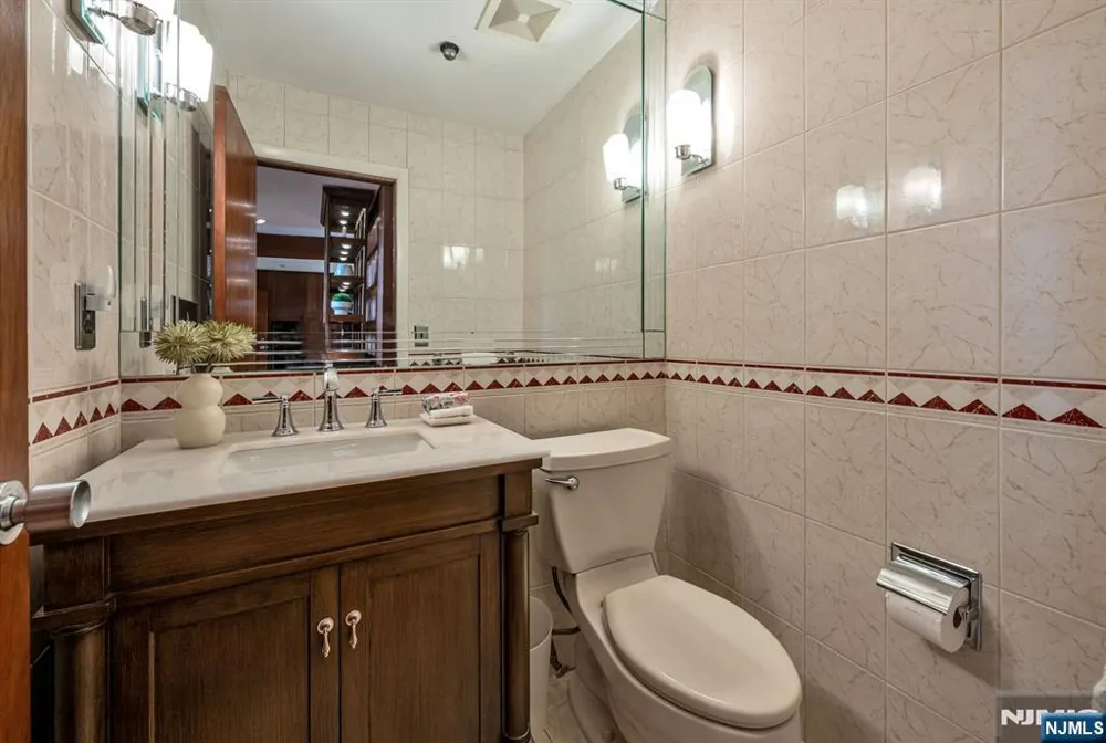 84 Bogerts Mill Road Harrington Park, NJ 07640