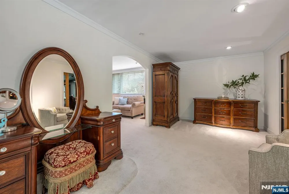 84 Bogerts Mill Road Harrington Park, NJ 07640