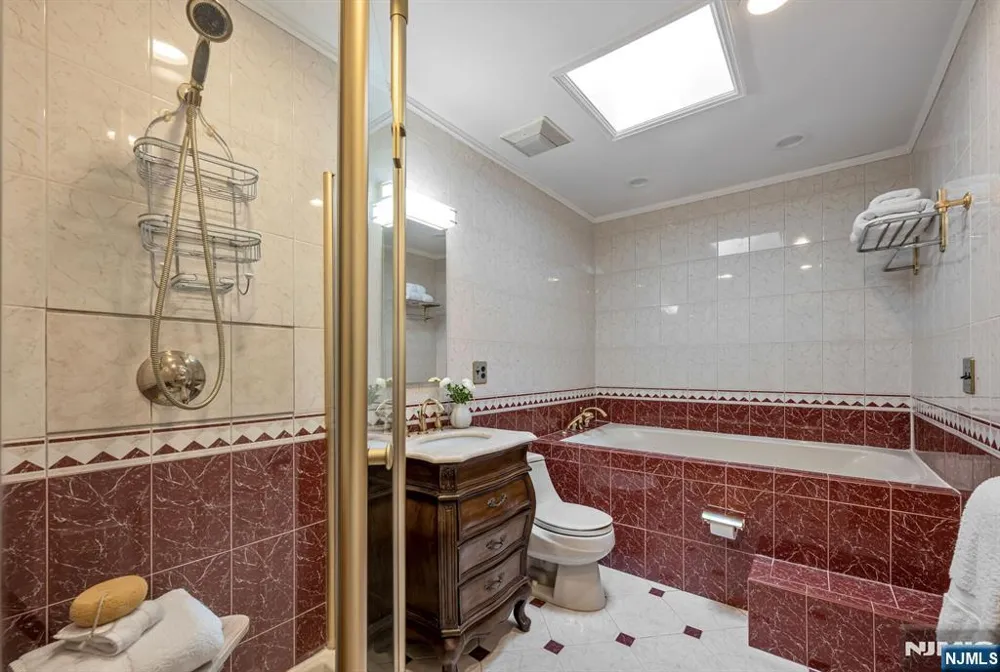 84 Bogerts Mill Road Harrington Park, NJ 07640