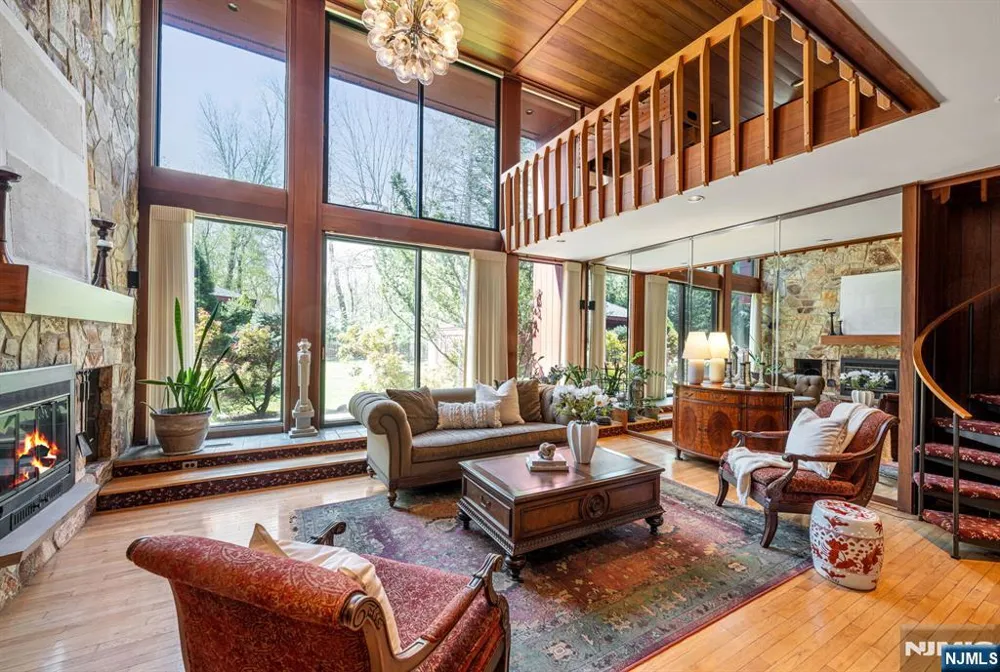 84 Bogerts Mill Road Harrington Park, NJ 07640
