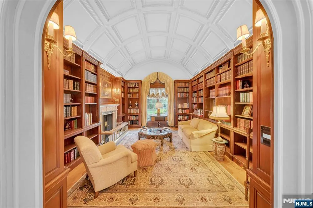 116 E Saddle River Road Saddle River, NJ 07458