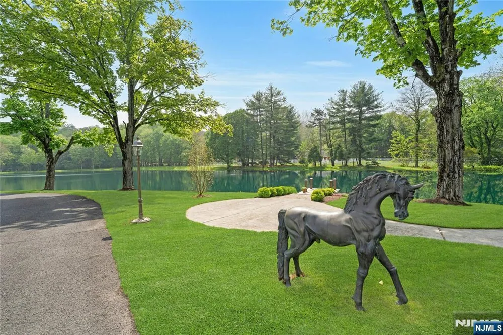 116 E Saddle River Road Saddle River, NJ 07458